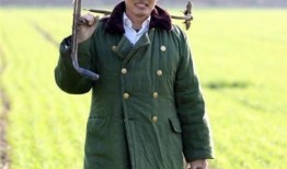 娱乐大爆料大衣哥,娱乐大爆料背后的传奇人生